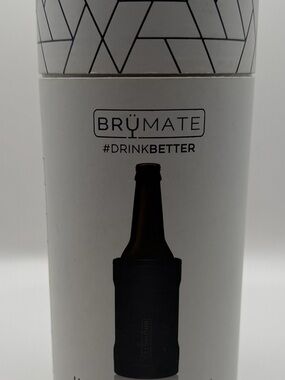 NIB Brümate Matte Navy Blue Bottle and Can Cooler - Insulated Drink Accessory